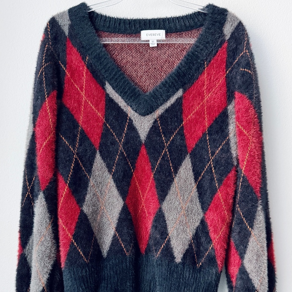 Evereve Lea V-Neck Argyle Sweater Fuzzy Knit Pullover Preppy Academia XS NWOT